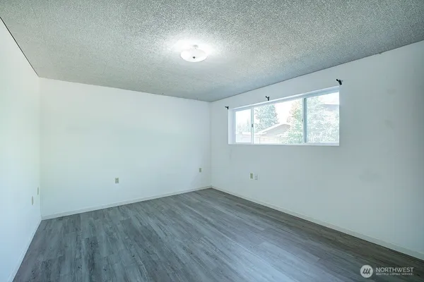 $3,800 | 8435 198th Place Southwest, Edmonds, WA 98026