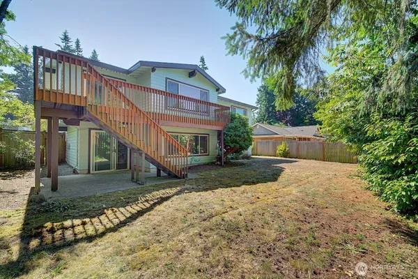 $3,800 | 8435 198th Place Southwest, Edmonds, WA 98026