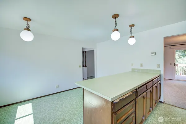 $3,800 | 8435 198th Place Southwest, Edmonds, WA 98026