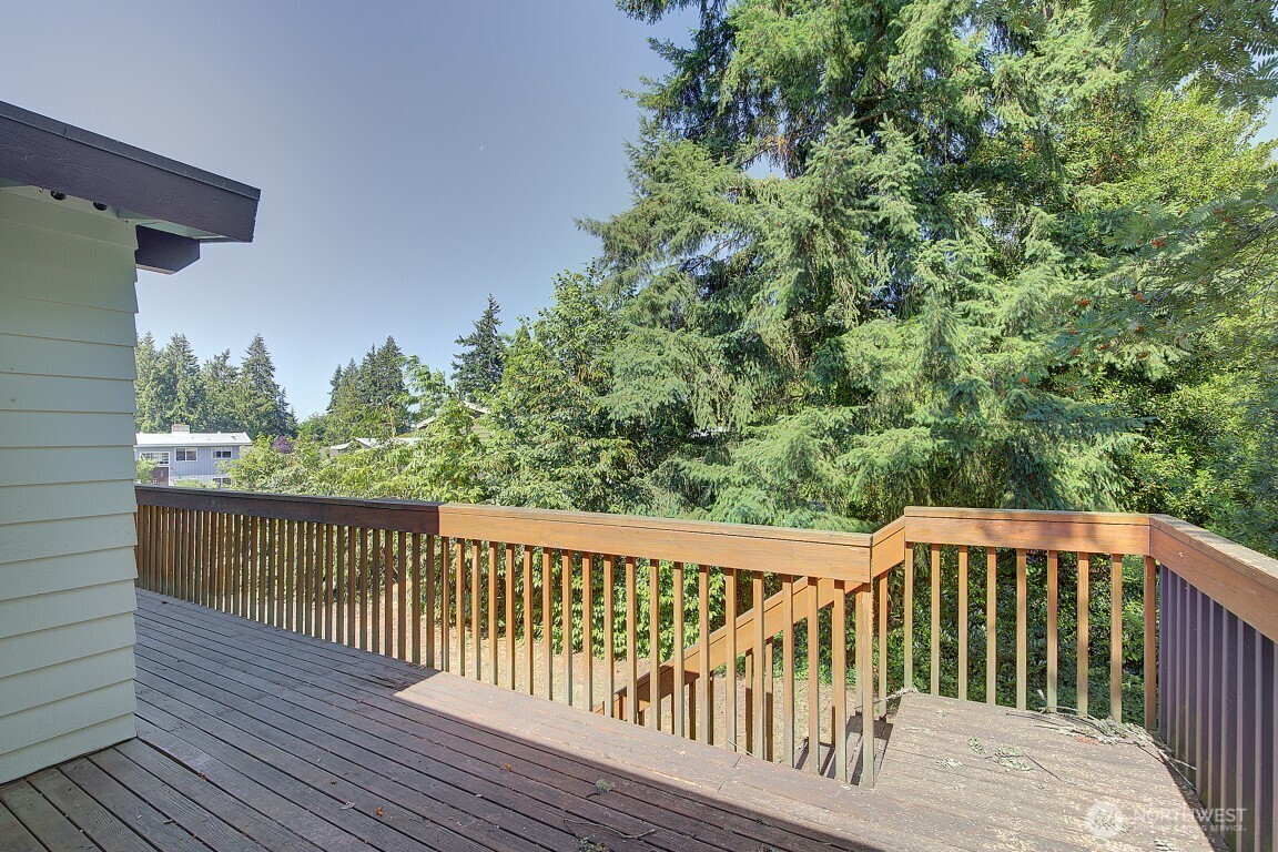8435 198th Place Southwest Edmonds, WA 98026 - Photo 9 of 29
