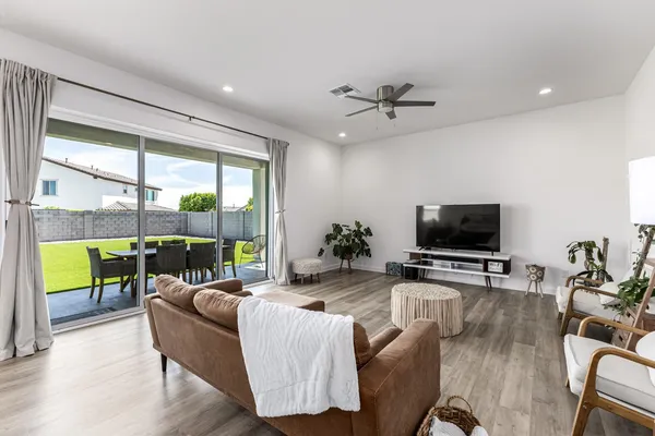 $2,850 | 4509 North 197th Lane, Litchfield Park, AZ 85340