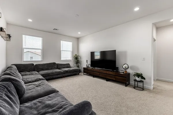 $2,850 | 4509 North 197th Lane, Litchfield Park, AZ 85340