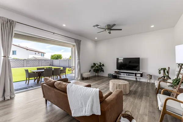 $2,850 | 4509 North 197th Lane, Litchfield Park, AZ 85340