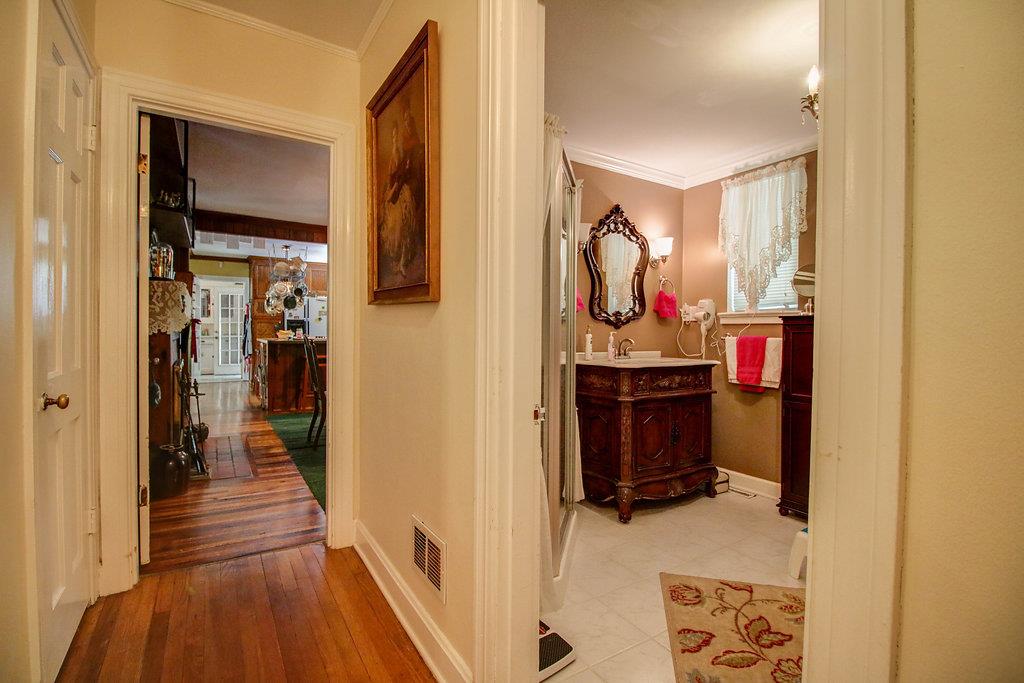 1403 Winding Way Road Nashville, TN 37216 - Photo 14 of 30 Gallery Image 14