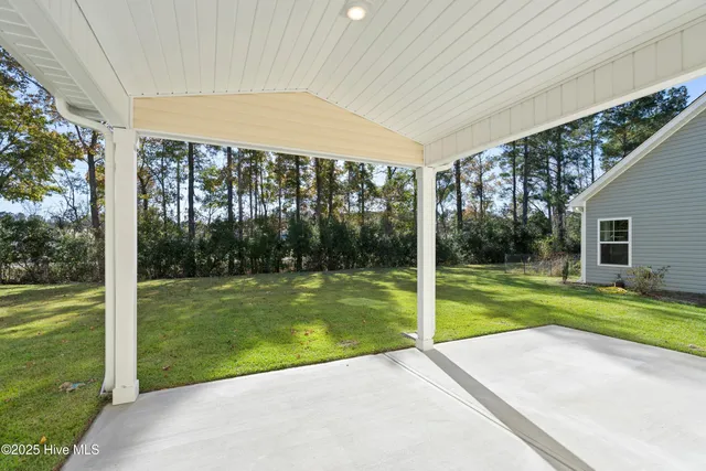 $379,990 | 2009 Twilight Drive Northeast, Winnabow, NC 28479