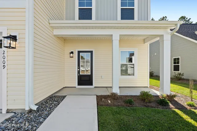 $379,990 | 2009 Twilight Drive Northeast, Winnabow, NC 28479