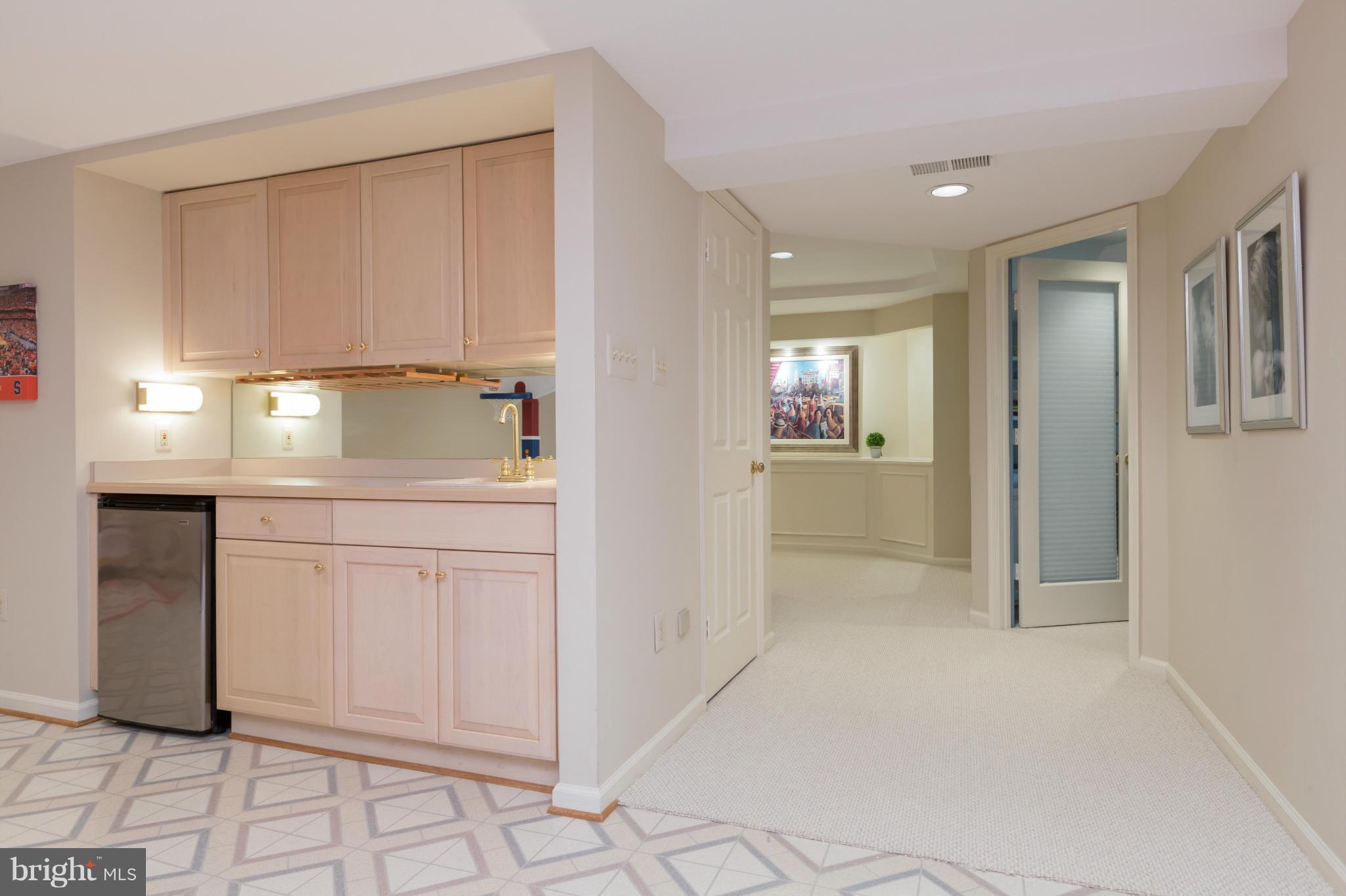 805 Ridge Drive McLean, VA 22101 - Photo 25 of 30 Recreation Room