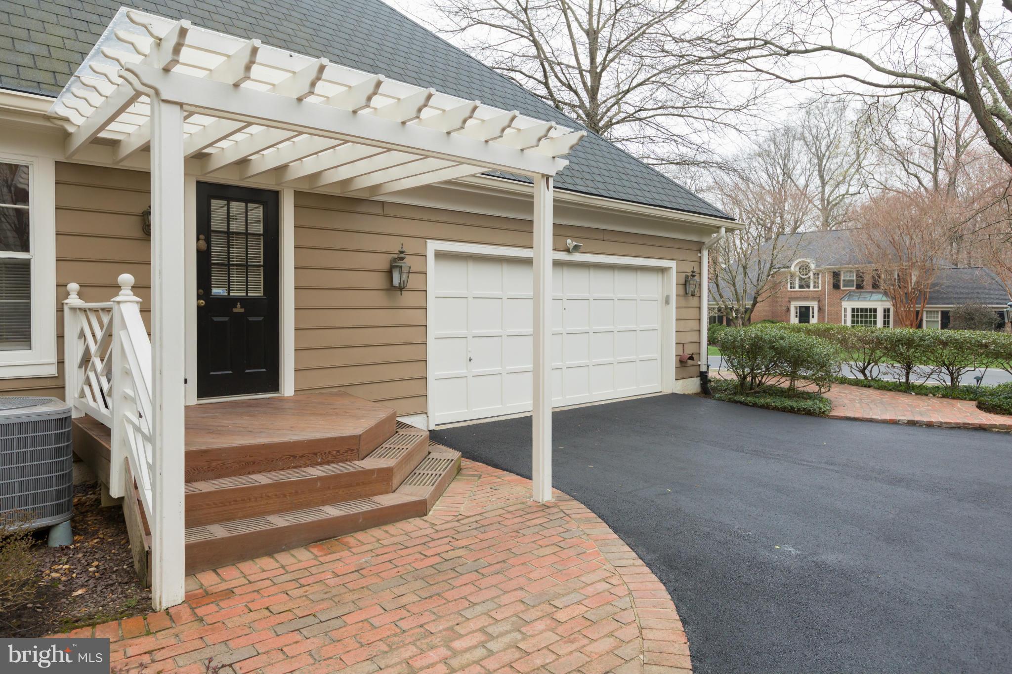 805 Ridge Drive McLean, VA 22101 - Photo 29 of 30 Exterior (General)