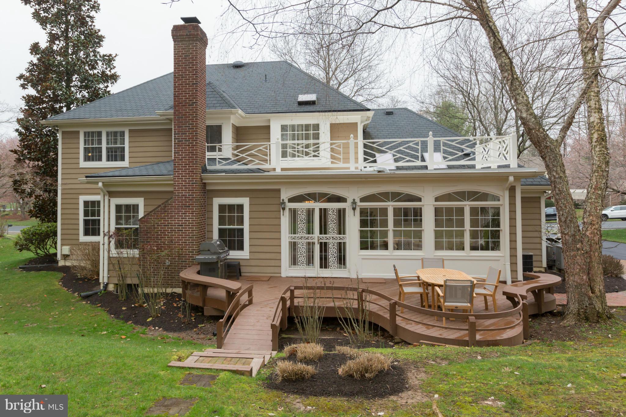 805 Ridge Drive McLean, VA 22101 - Photo 30 of 30 Exterior (Rear)