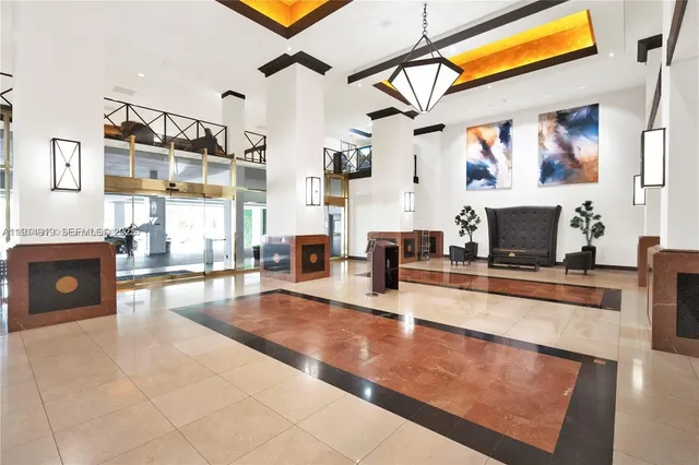 $2,650 | 555 Northeast 15th Street, Unit 31D, Miami, FL 33132