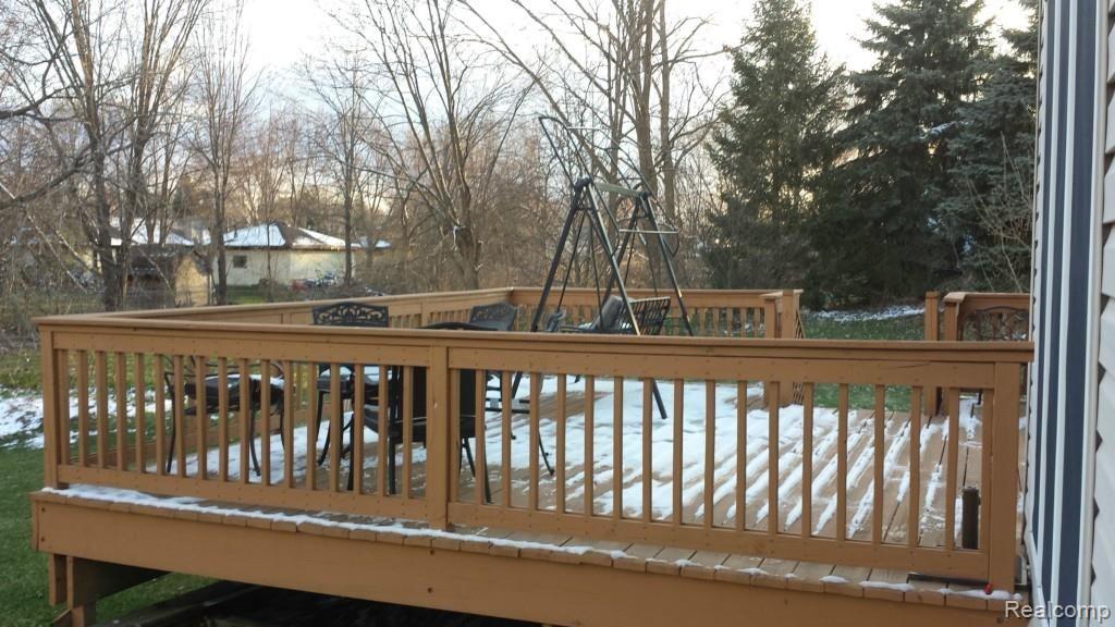 2622 Oakcrest Road Sterling Heights, MI 48310 - Photo 13 of 18 20140415_193012.jpg