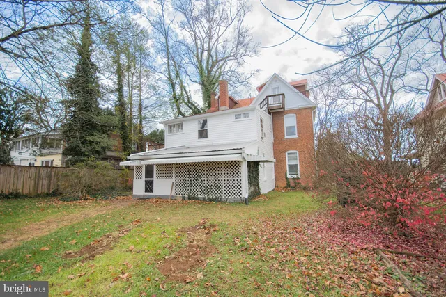 $444,900 | 529 South George Street, Charles Town, WV 25414