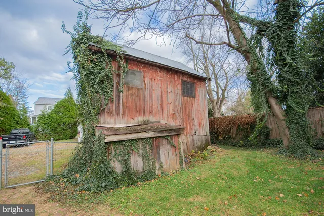 $444,900 | 529 South George Street, Charles Town, WV 25414