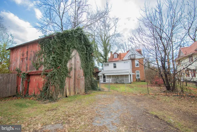 $444,900 | 529 South George Street, Charles Town, WV 25414