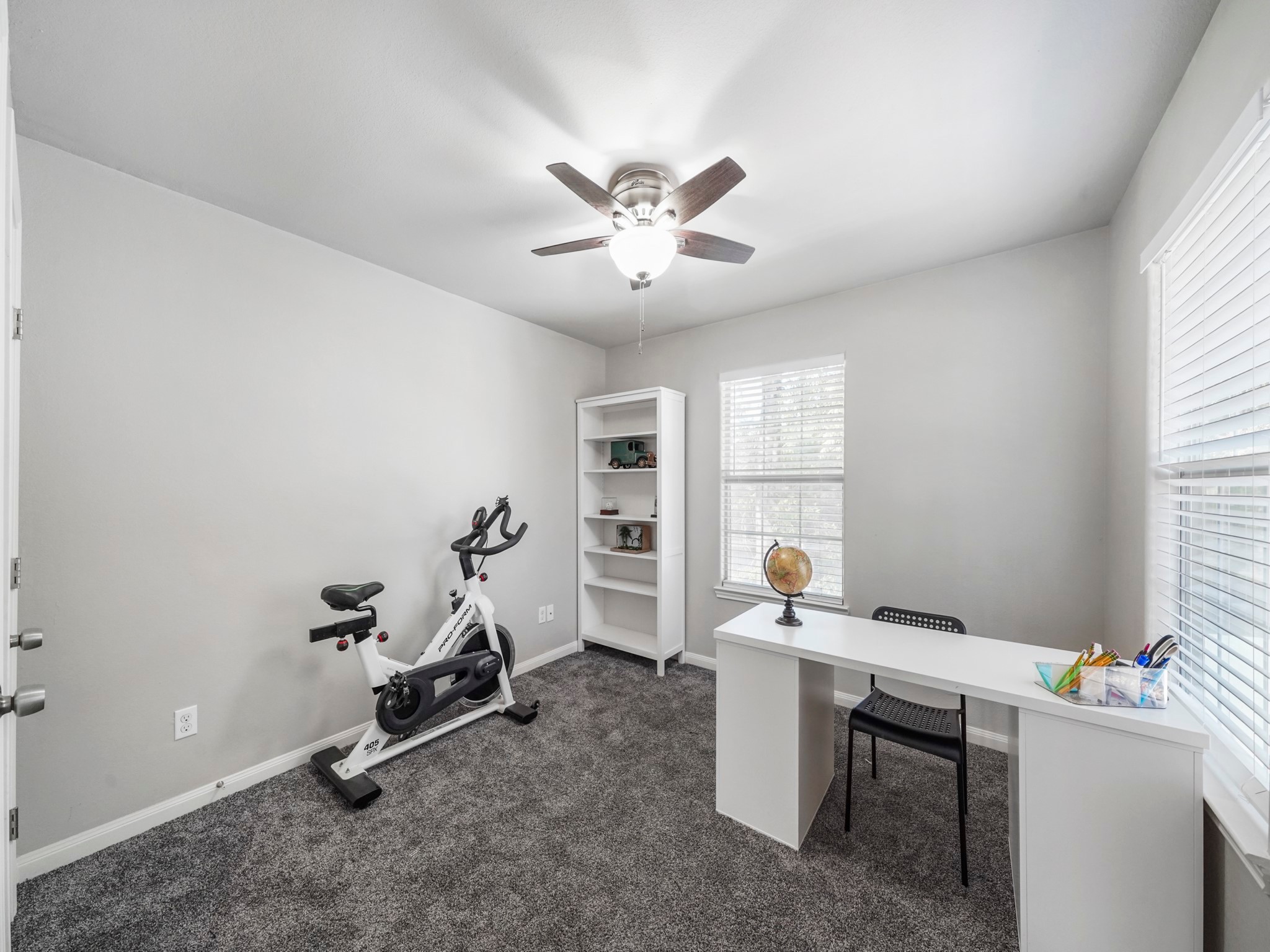 910 Rosewick Street Houston, TX 77015 - Photo 3 of 14 a view of a workspace with furniture