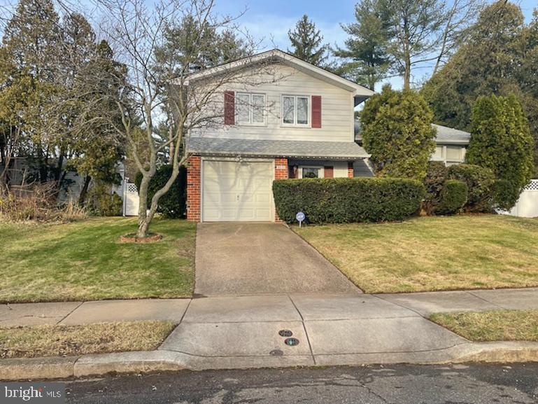 1031 Hoven Road Philadelphia, PA 19115 - Photo 1 of 31 Gallery Image 1
