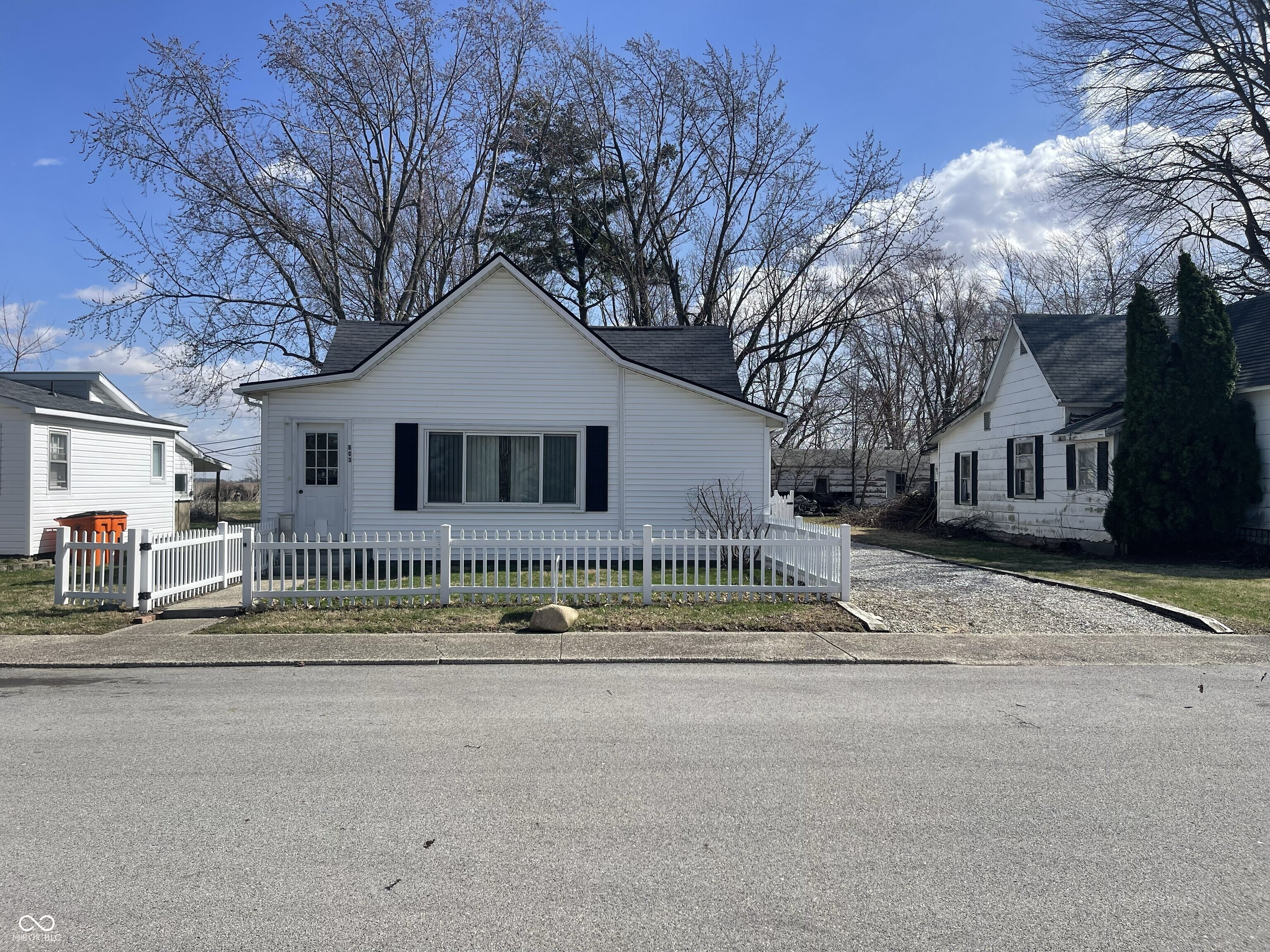 603 Posey Street Windfall, IN 46076 - Photo 2 of 52