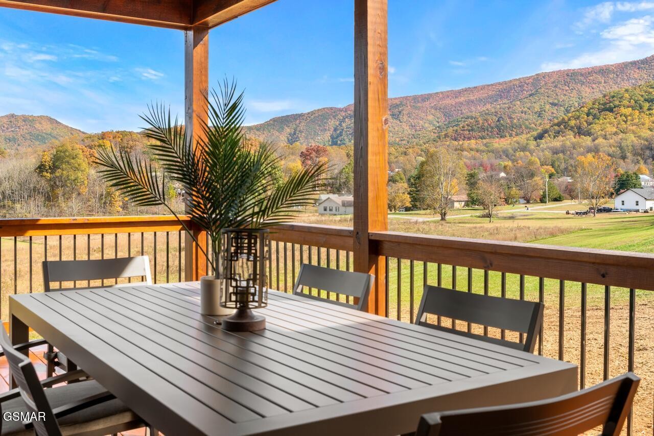 3315 Robeson Road Sevierville, TN 37862 - Photo 3 of 46 Gallery Image 3