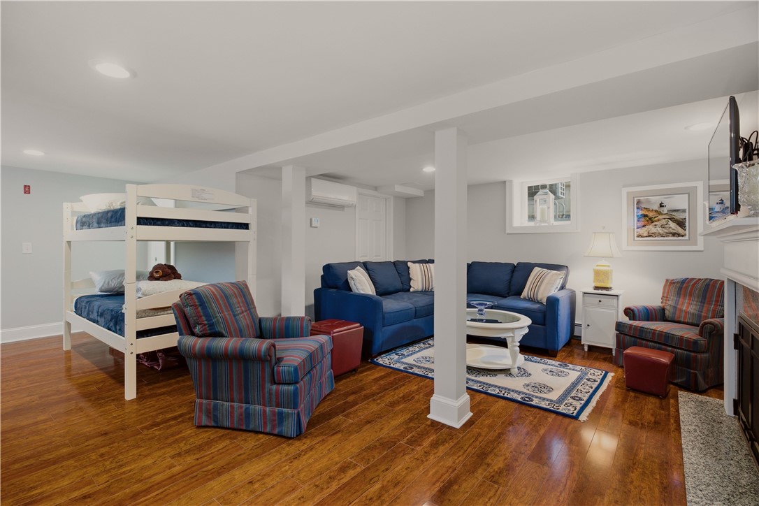 72 3rd Street Newport, RI 02840 - Photo 29 of 45 Gallery Image 29