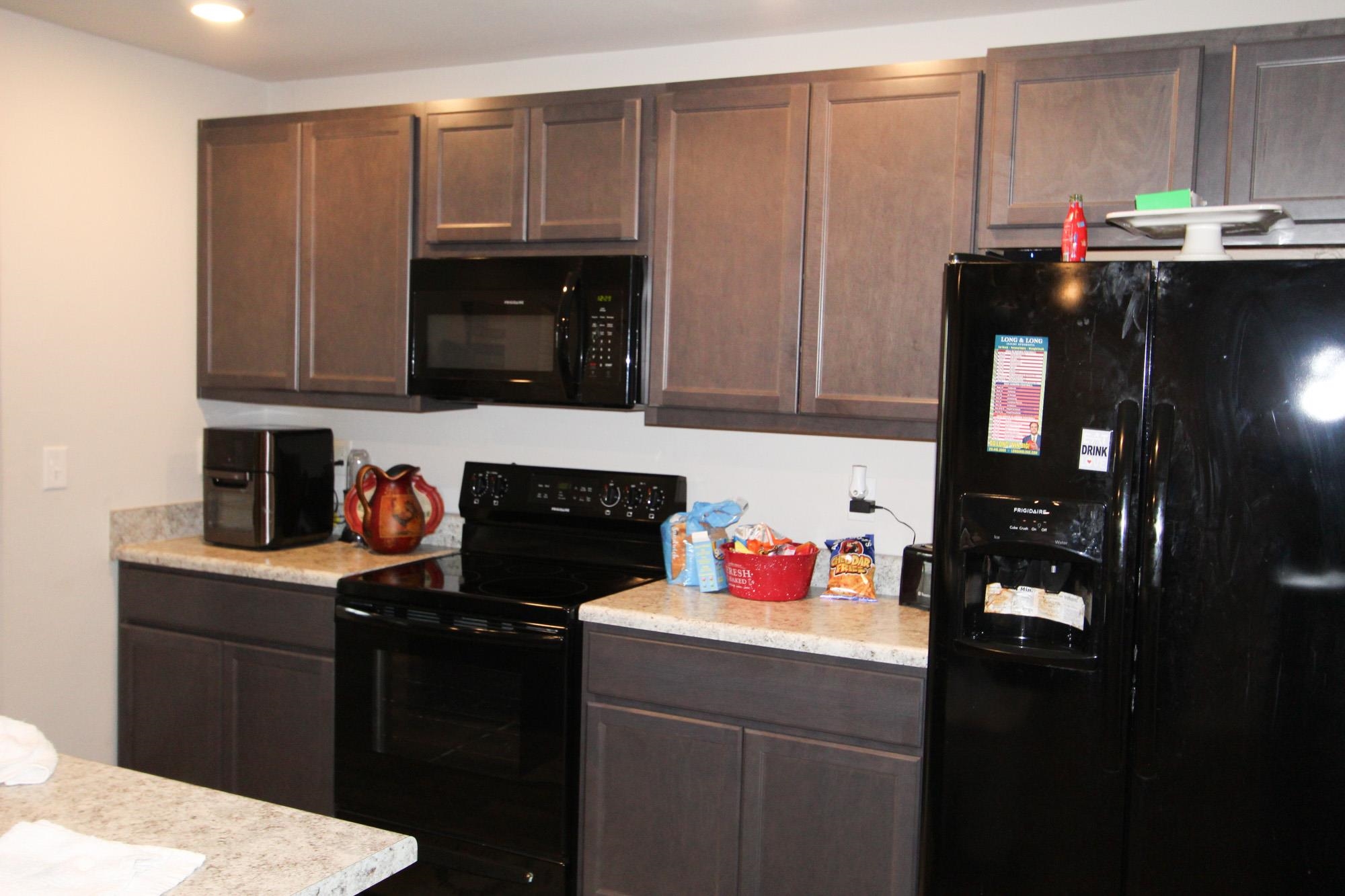 1502 Majesty Loop Foley, AL 36535 - Photo 6 of 26 Kitchen
