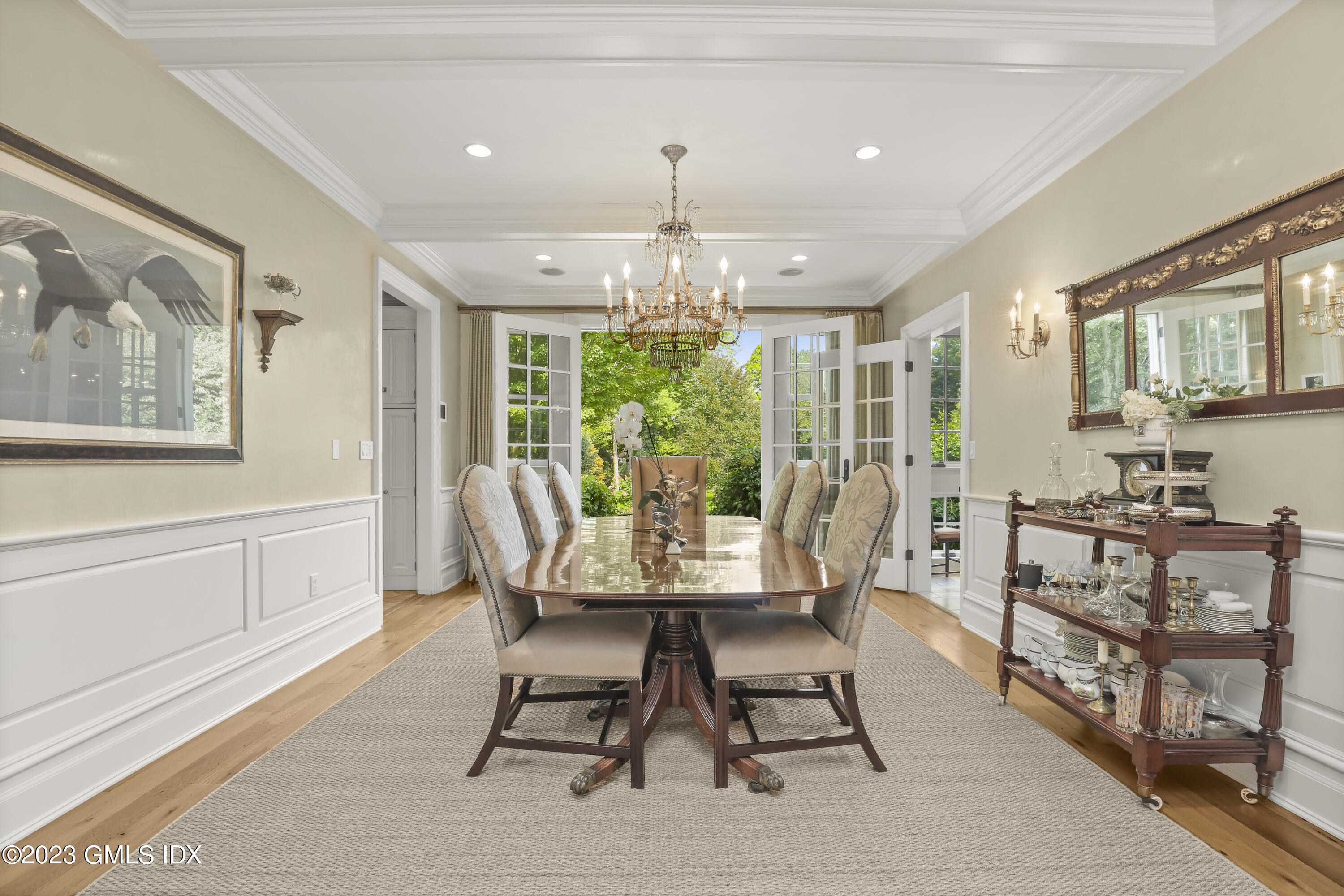 27 Locust Road Greenwich, CT 06831 - Photo 6 of 39 27 Locust Rd Greenwich CT-print-031-029-