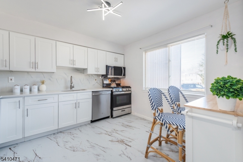 25 Chelsea Way Bridgewater, NJ 08807 - Photo 9 of 23