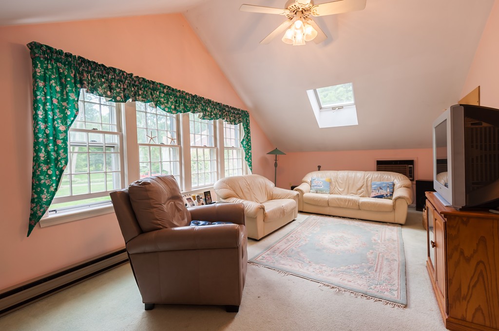 8 Gridley Bryant Road Scituate, MA 02066 - Photo 12 of 21 Gallery Image 12