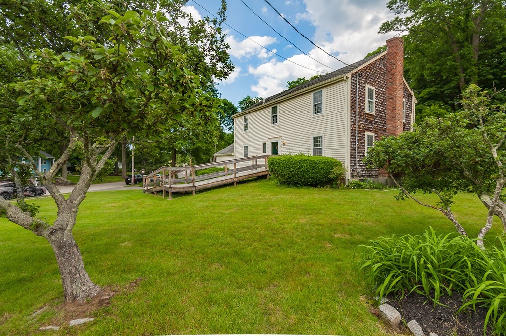 8 Gridley Bryant Road Scituate, MA 02066 - Photo 2 of 21 Gallery Image 2