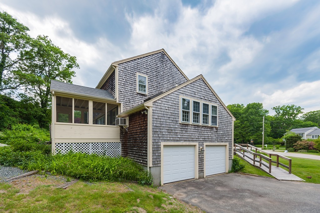 8 Gridley Bryant Road Scituate, MA 02066 - Photo 3 of 21 Gallery Image 3