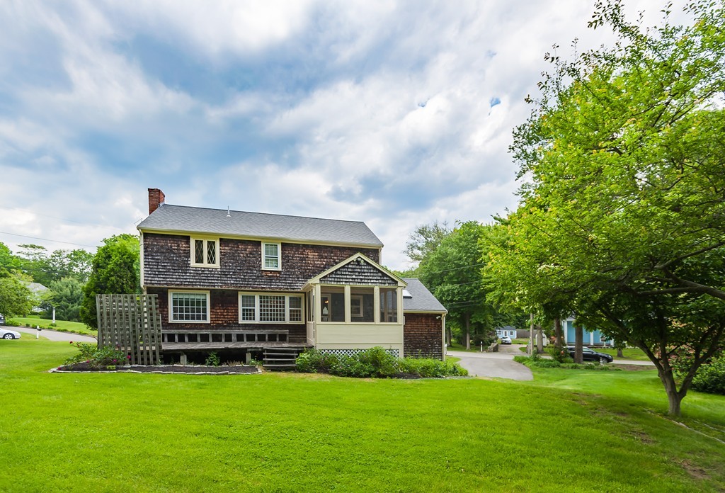 8 Gridley Bryant Road Scituate, MA 02066 - Photo 4 of 21 Gallery Image 4