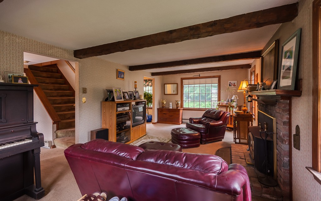 8 Gridley Bryant Road Scituate, MA 02066 - Photo 7 of 21 Gallery Image 7