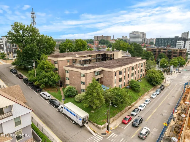$550,000 | 509 11th Street, Unit 3005, Knoxville, TN 37916