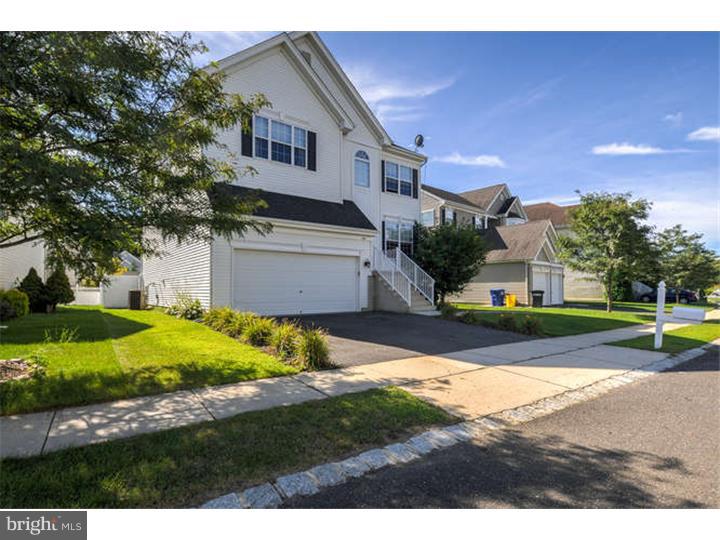 8 Cayuga Road Bordentown, NJ 08505 - Photo 2 of 25
