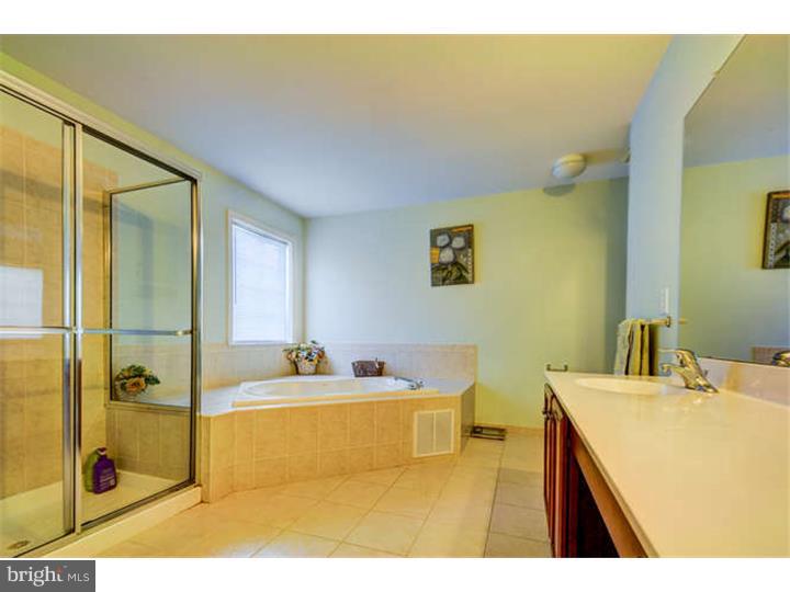 8 Cayuga Road Bordentown, NJ 08505 - Photo 18 of 25
