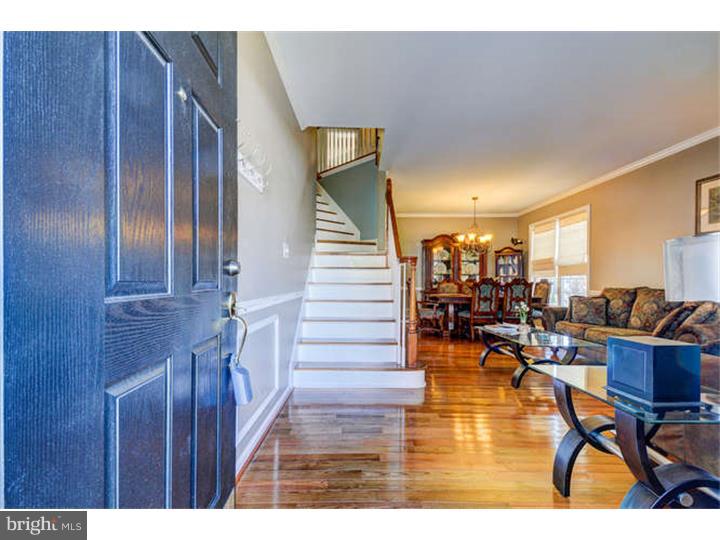 8 Cayuga Road Bordentown, NJ 08505 - Photo 3 of 25