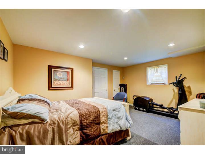 8 Cayuga Road Bordentown, NJ 08505 - Photo 22 of 25