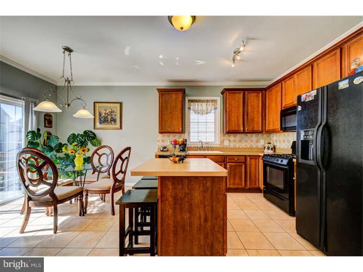 8 Cayuga Road Bordentown, NJ 08505 - Photo 8 of 25
