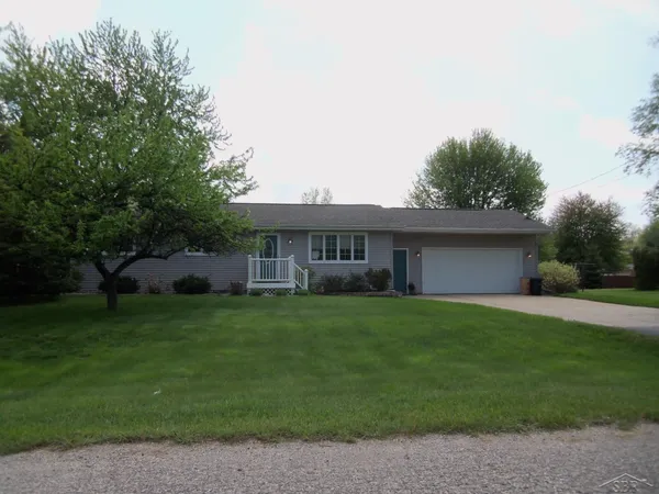 $235,000 | 12239 Autumn Lane, Freeland, MI 48623