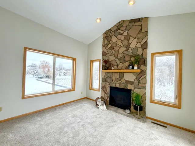$2,200 | 18609 Zane Court Northwest, Elk River, MN 55330