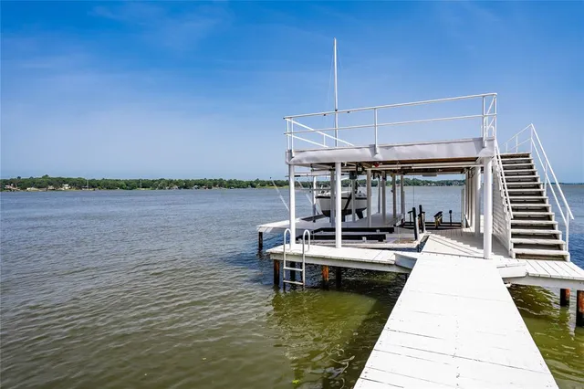 $1,289,000 | 1232 Whispering Springs Drive, Tool, TX 75143