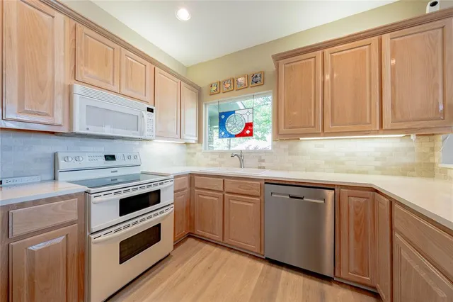 $1,289,000 | 1232 Whispering Springs Drive, Tool, TX 75143