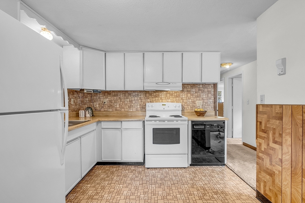 24 Candice Street Clinton, MA 01510 - Photo 7 of 27 Gallery Image 7
