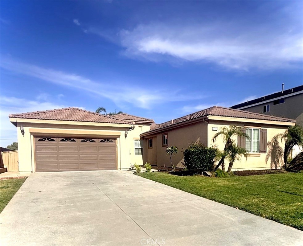 17886 Robusta Drive Riverside, CA 92503 - Photo 2 of 16