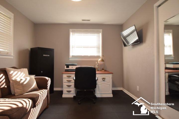 3411 Dean Road Lambertville, MI 48144 - Photo 5 of 15