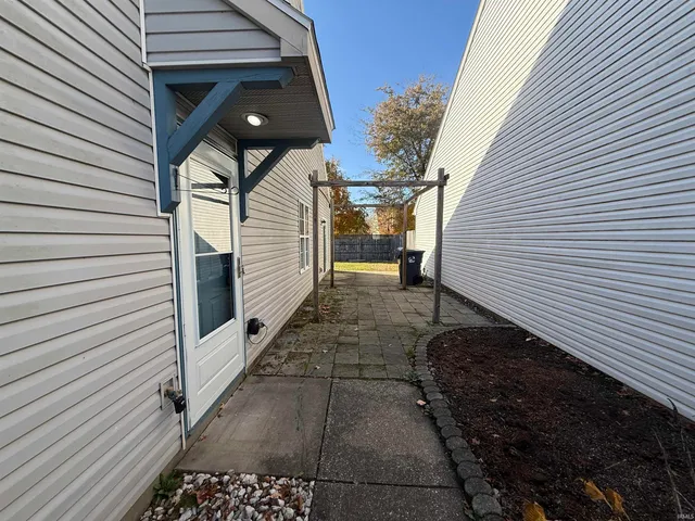 $1,650 | 5839 Riverwalk Circle, Newburgh, IN 47630