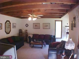 928 Kulp Road Pottstown, PA 19465 - Photo 3 of 6