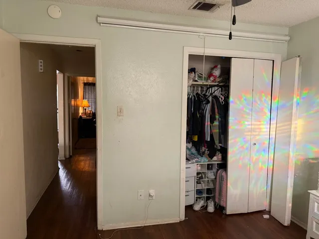 $450,000 | 1404 West Braker Lane, Austin, TX 78758