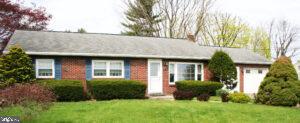 6 Limerock Road Lititz, PA 17543 - Photo 4 of 21