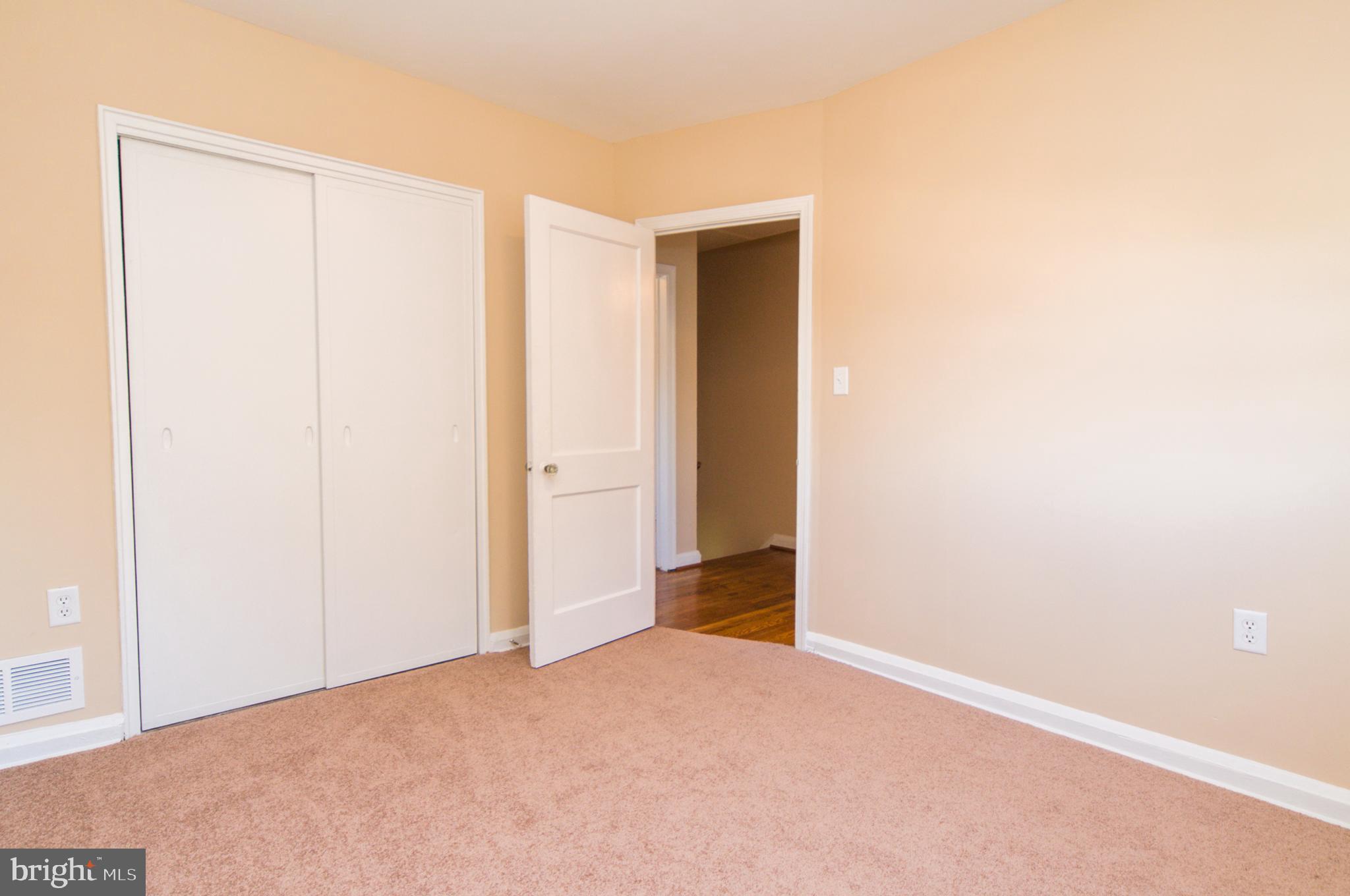 2709 Moorgate Road Baltimore, MD 21222 - Photo 13 of 22