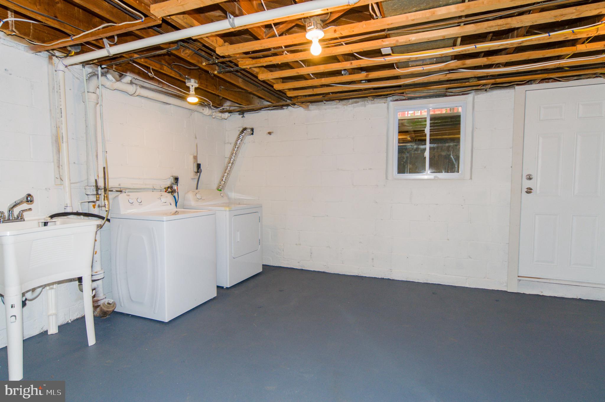 2709 Moorgate Road Baltimore, MD 21222 - Photo 16 of 22